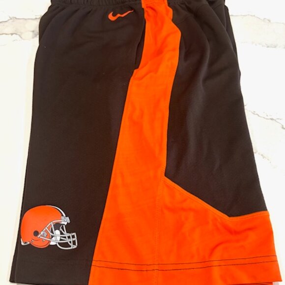Nike On Field Dri Fit Cleveland Browns Athletic Shorts Brown Orange S. Small NFL - Picture 3 of 11